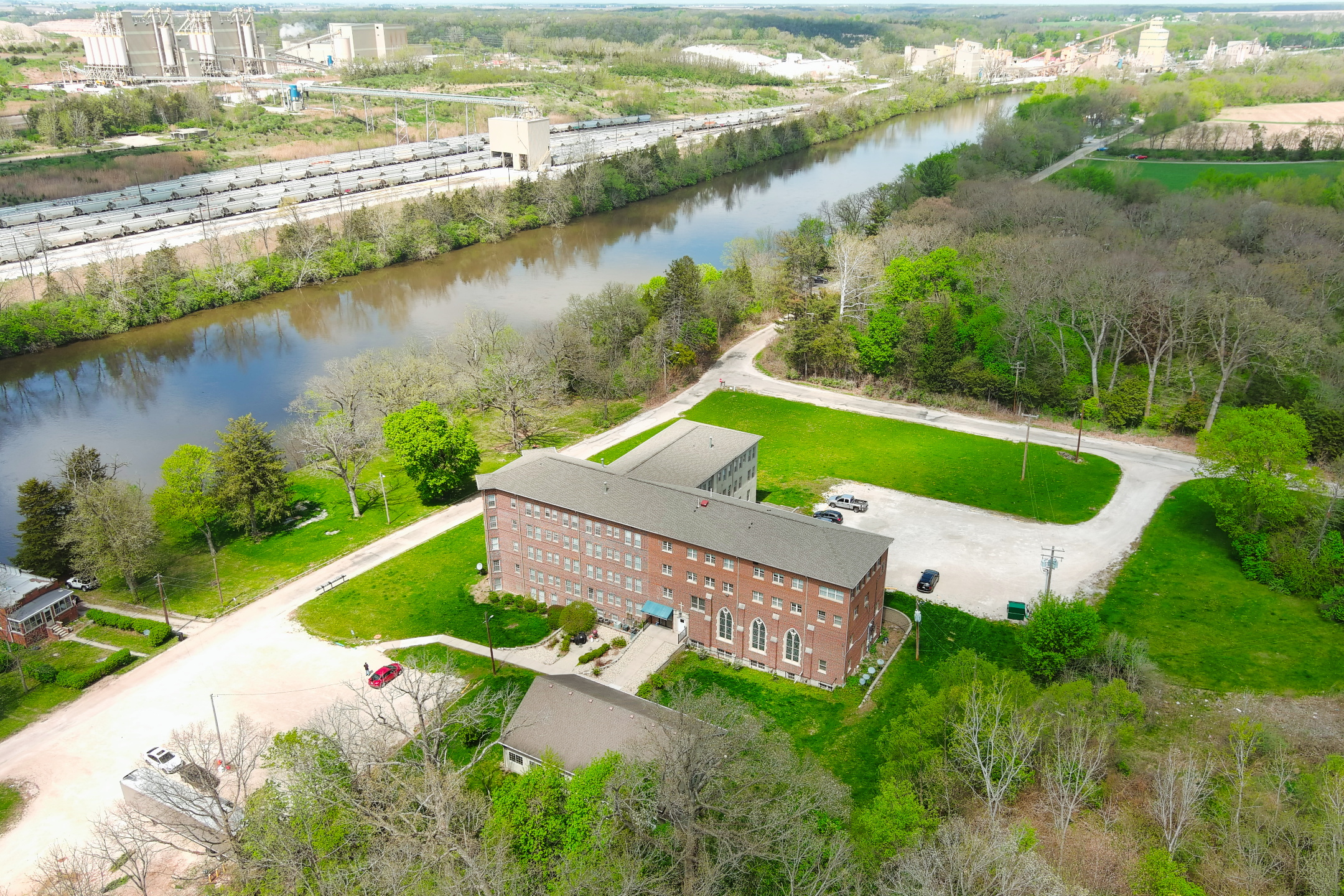 Property thumbnail image